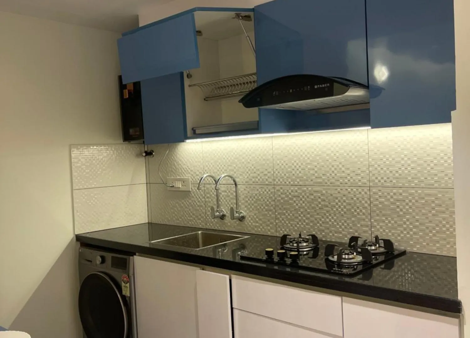 Apartment Elite 1Bhk Flat At Prime Location Of Trivandrum Thiruvananthapuram